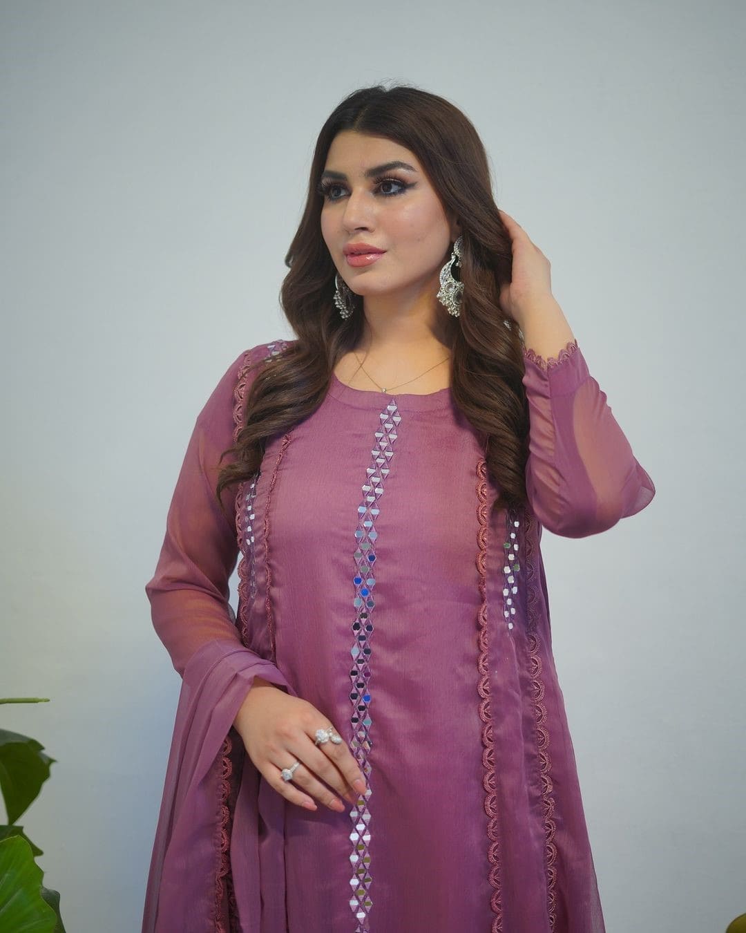 Mirror Work Dresses in Pakistan - Image 3